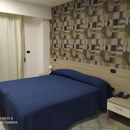 Hotel Poseidon Корильяно-Калабро Экстерьер фото