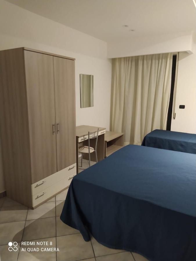 Hotel Poseidon Корильяно-Калабро Экстерьер фото