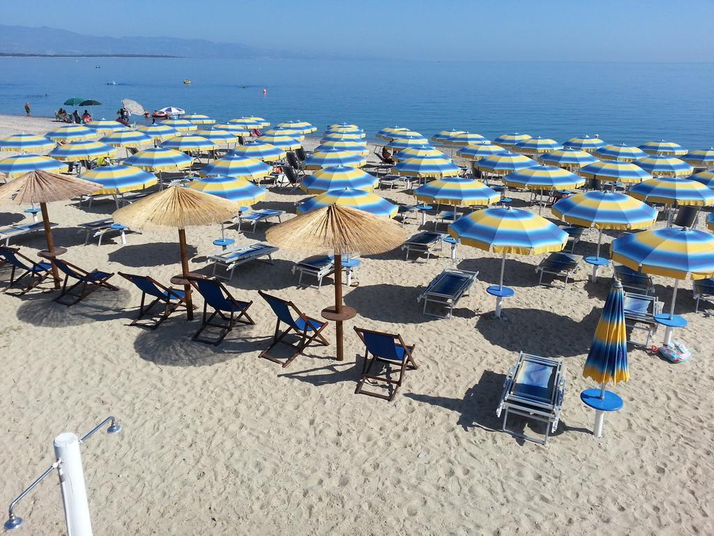 Hotel Poseidon Корильяно-Калабро Экстерьер фото